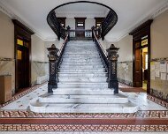 2023-07-20_182017_WTA_R5 The Bourbon County Courthouse, a magnificent structure steeped in history, stands as a testament to the rich heritage of Bourbon County, Kentucky. The...