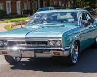 2008-08-16_25770_WTA_5DM1 The Woodward Dream Cruise is the world’s largest one-day automotive event, drawing about 1.5 million people and 40,000 classic cars each year from around the...