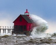 2020-11-01_022267_WTA_R5 Grand Haven Lighthouse Storm